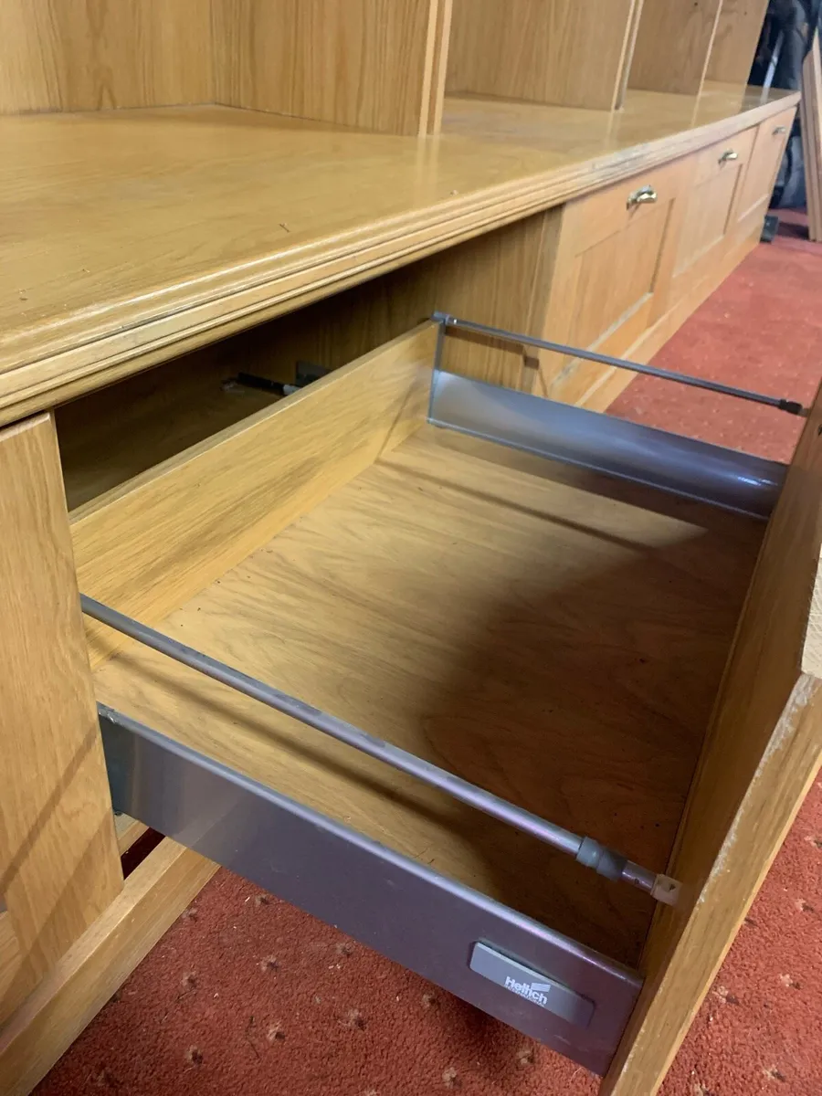 Oak bookshelf - Image 3