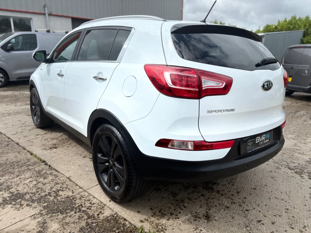 KIA SPORTAGE AUTO PAN ROOF 2.0l - Image 4
