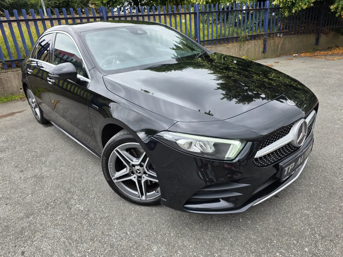 Mercedes-Benz AMG 2020 - Image 2