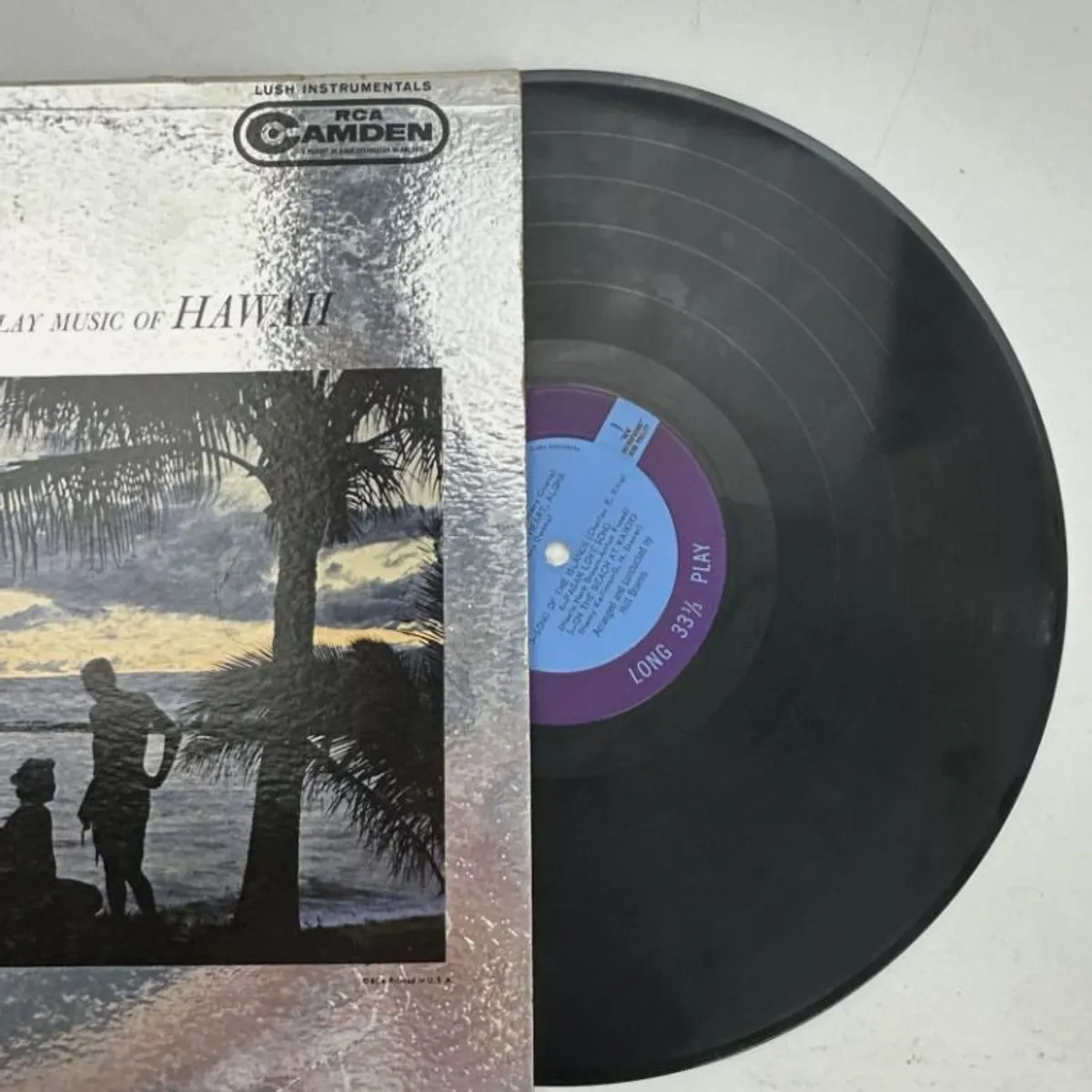 Living Strings Play Music of Hawaii LP - Image 2