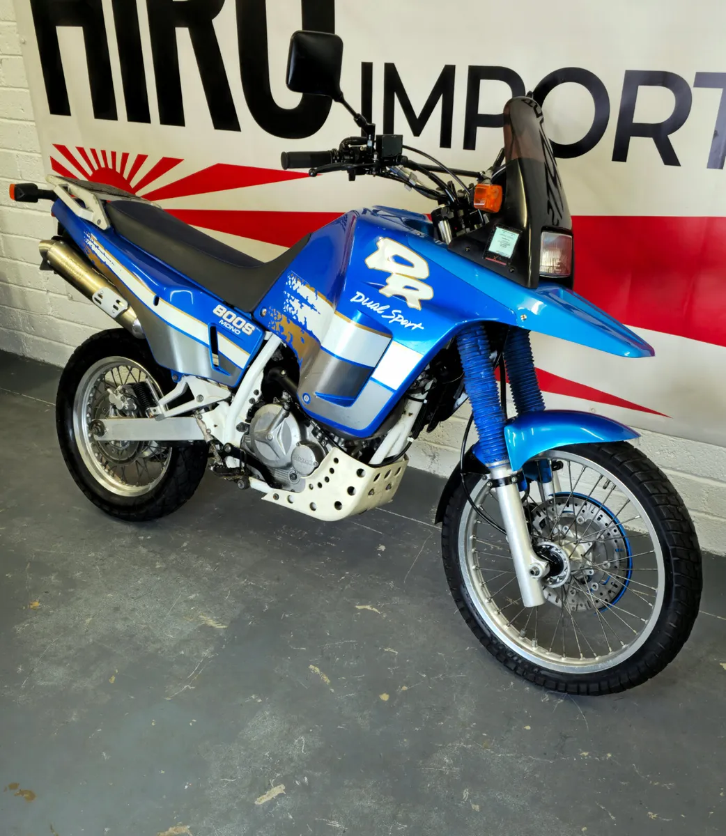 1991 Suzuki DR800S - Image 1