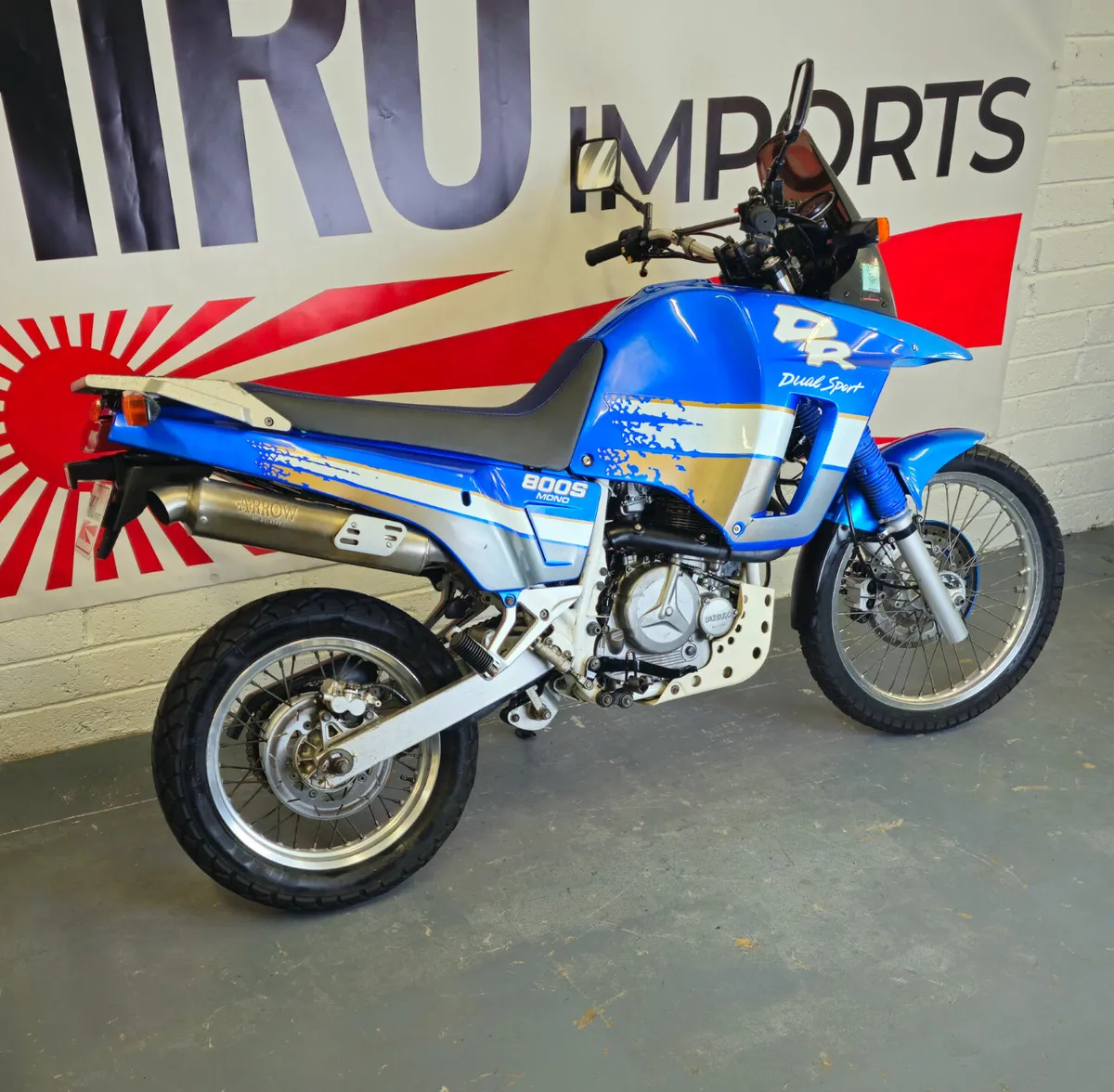 1991 Suzuki DR800S - Image 2