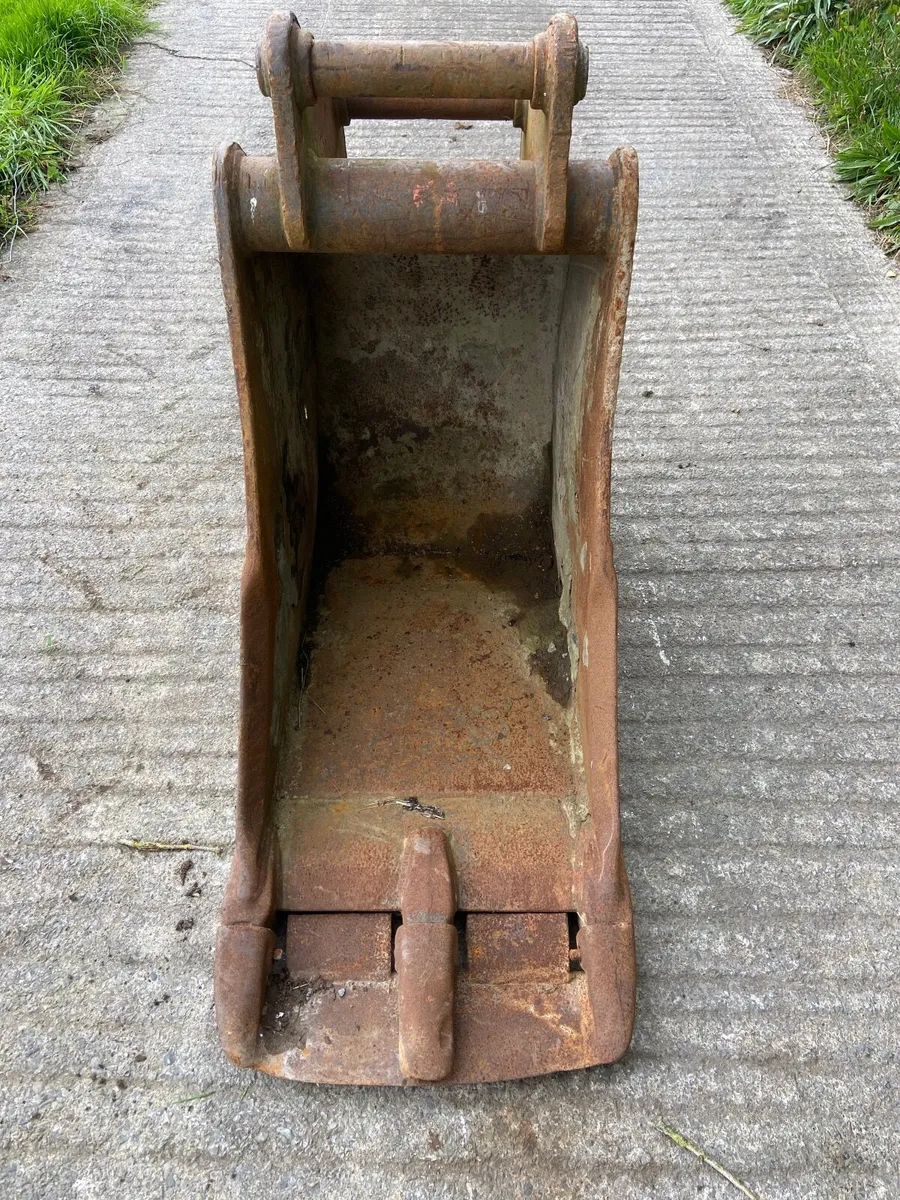 2ft bucket 65mm pins - Image 2