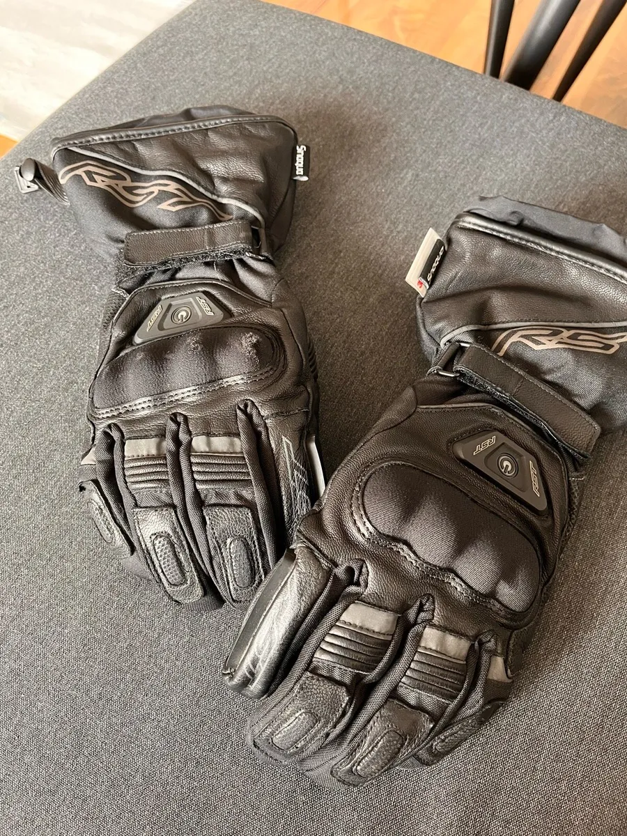 RST Paragon 6 Heated WP Gloves Size M - Image 1