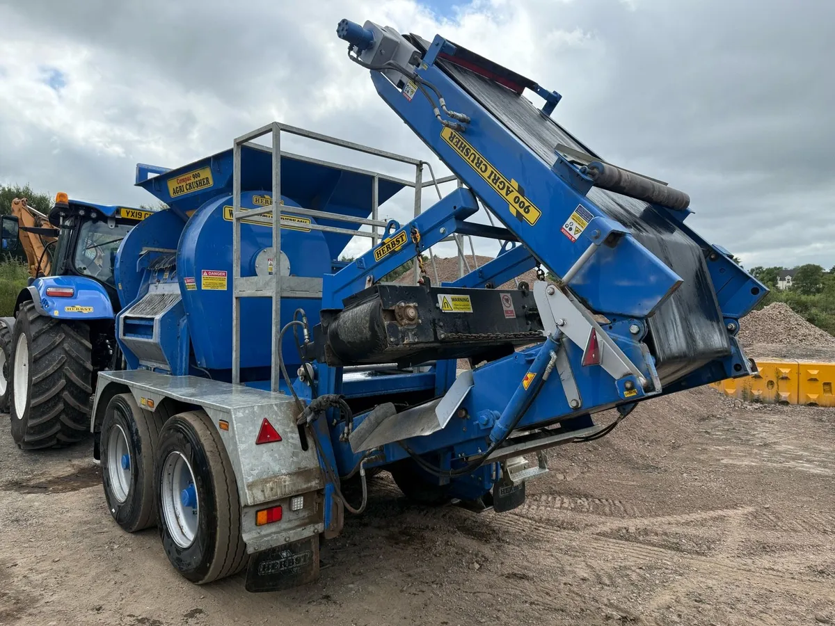 Herbst AG900 Crusher - Image 4