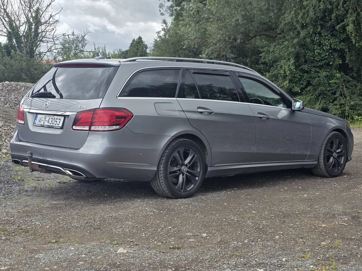 2014 Mercedes E250 Estate Auto - Image 3