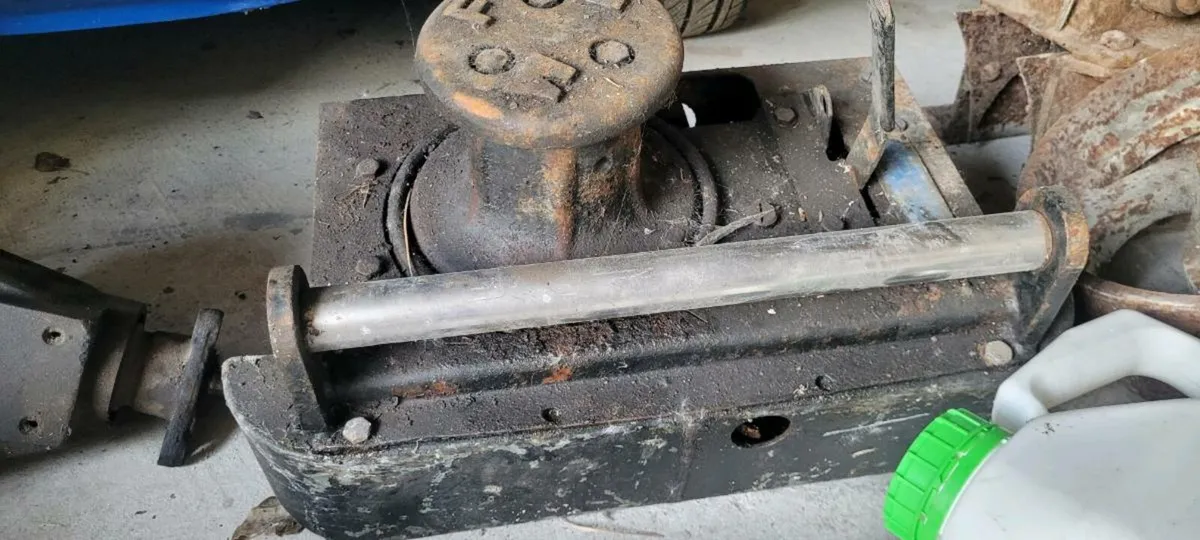 Landrover parts - Image 1
