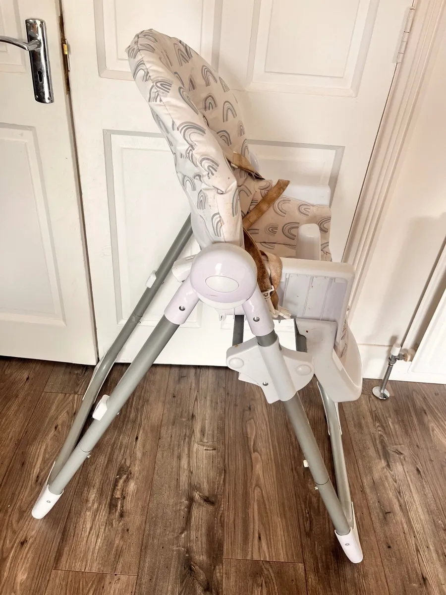 High chair - Image 2