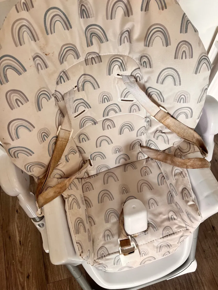 High chair - Image 3