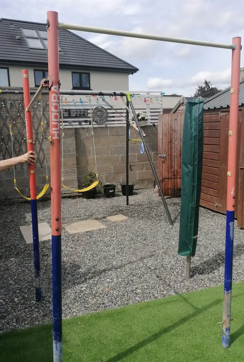 Gymnastics bars - Image 3