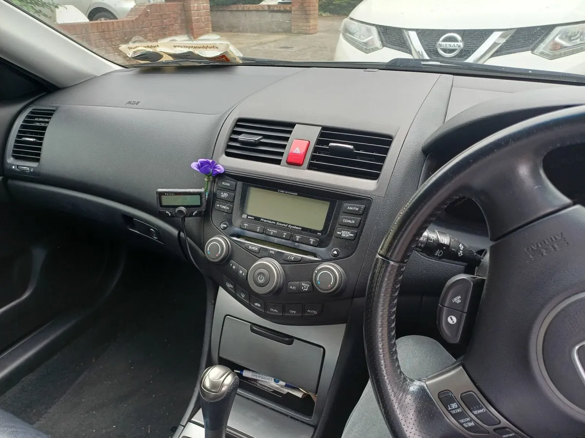 Honda Accord 2007 - Image 2