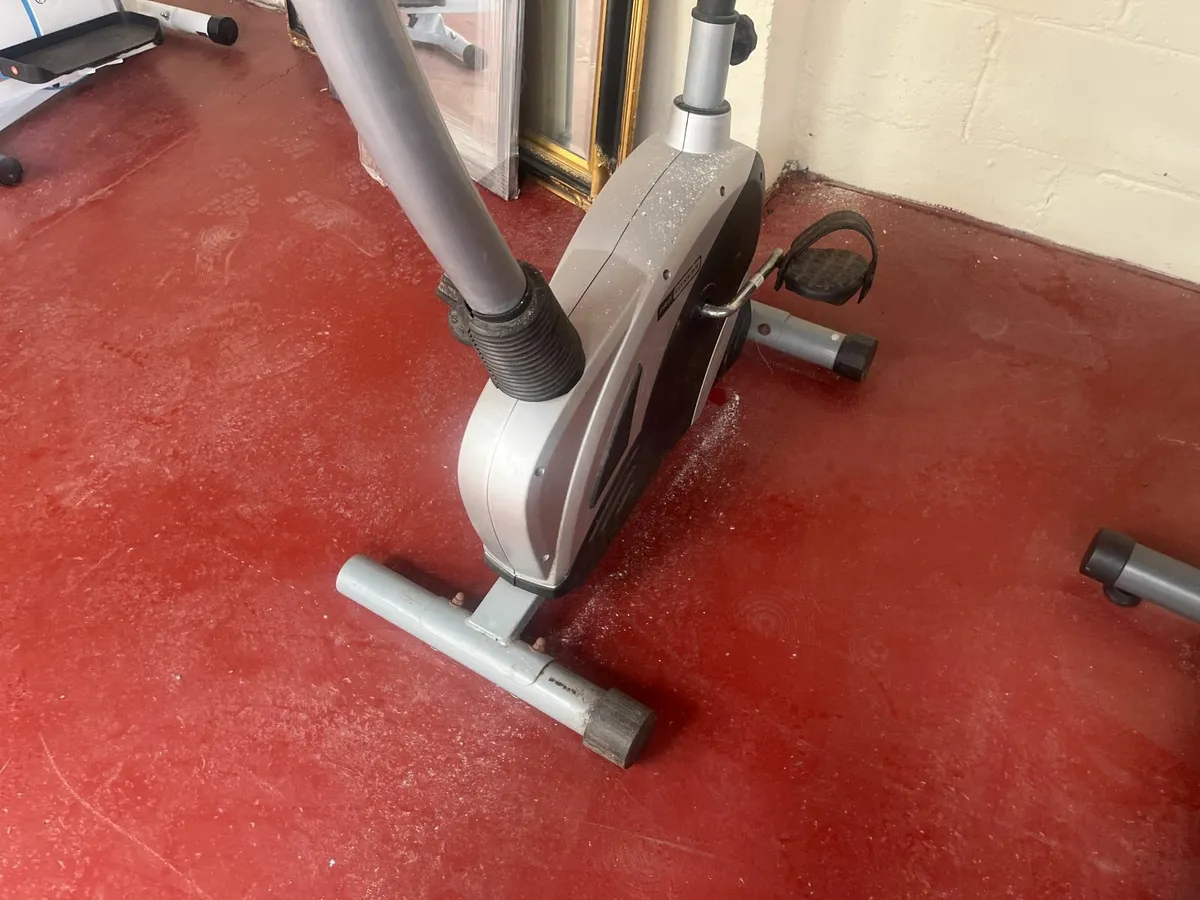 Online Auction Of An Exercise Bike & More! - Image 4