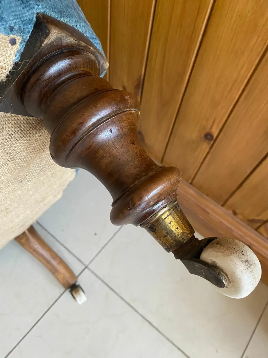 Antique Late c19th Button Back Armchair - Image 2