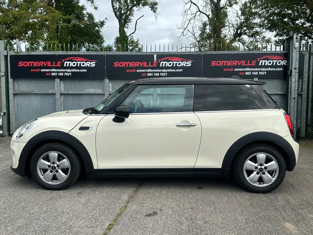 2017 Mini Cooper - Image 4