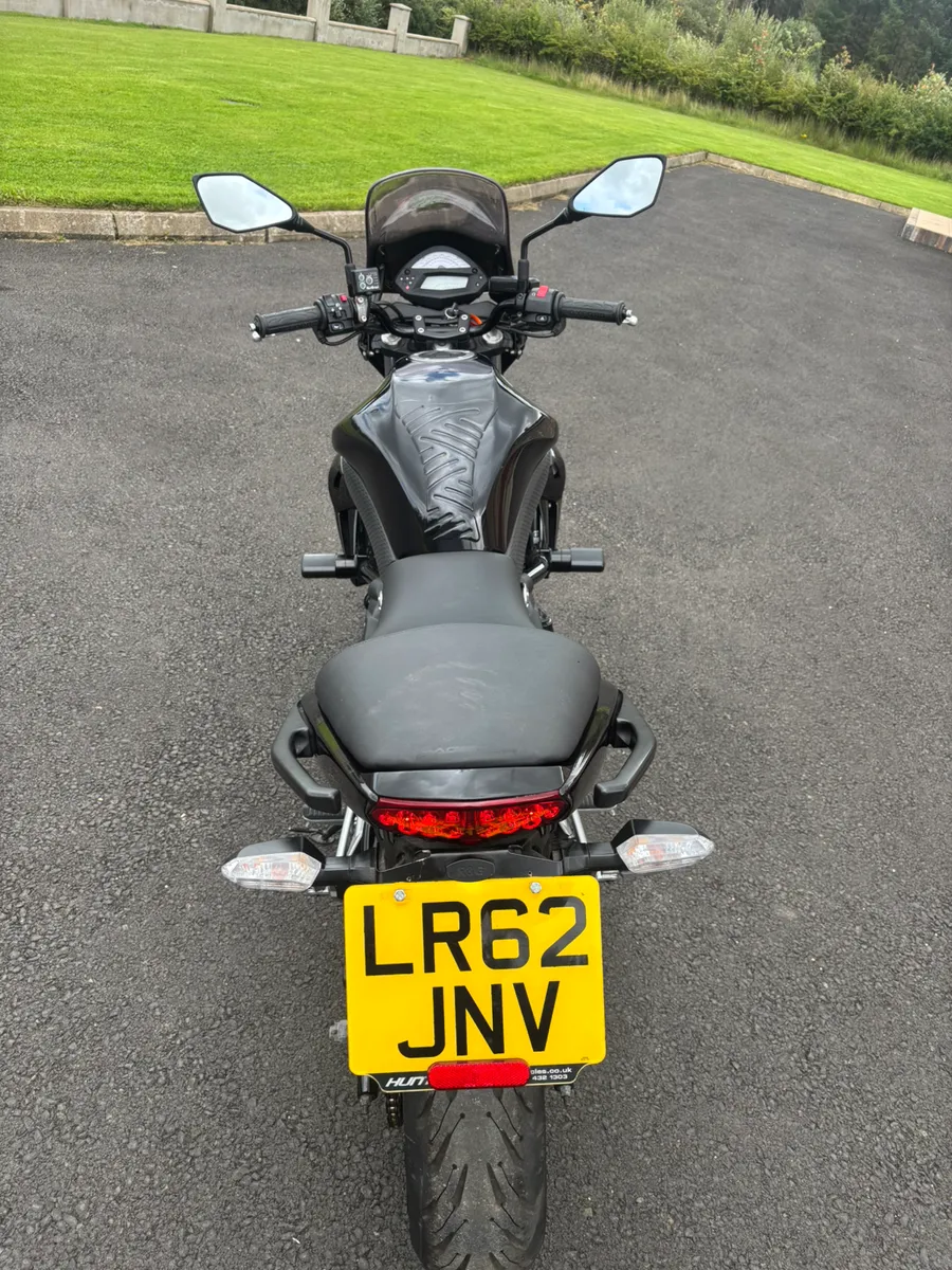 2012 Kawasaki ER 650 twin - Image 4