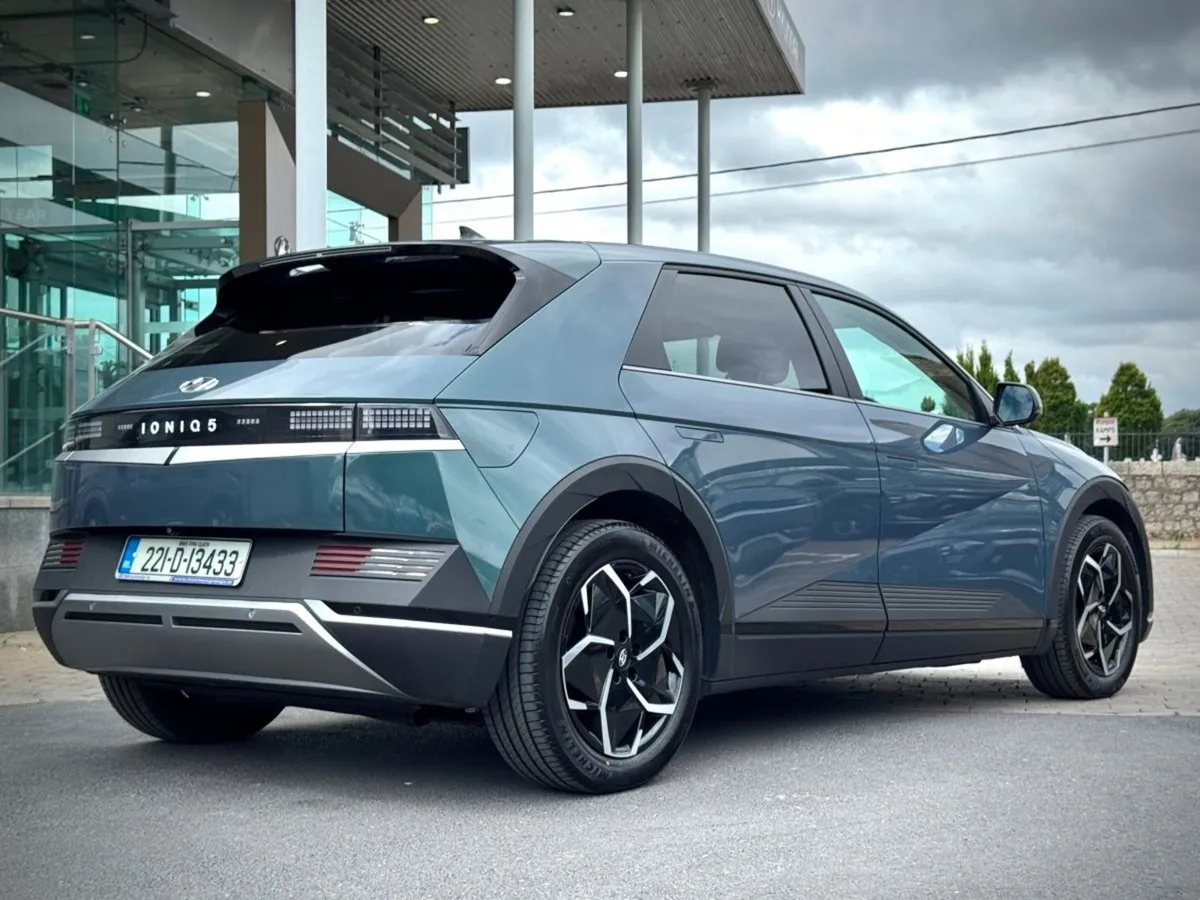 Hyundai Ioniq 5 73kw Executive Plus - Image 4
