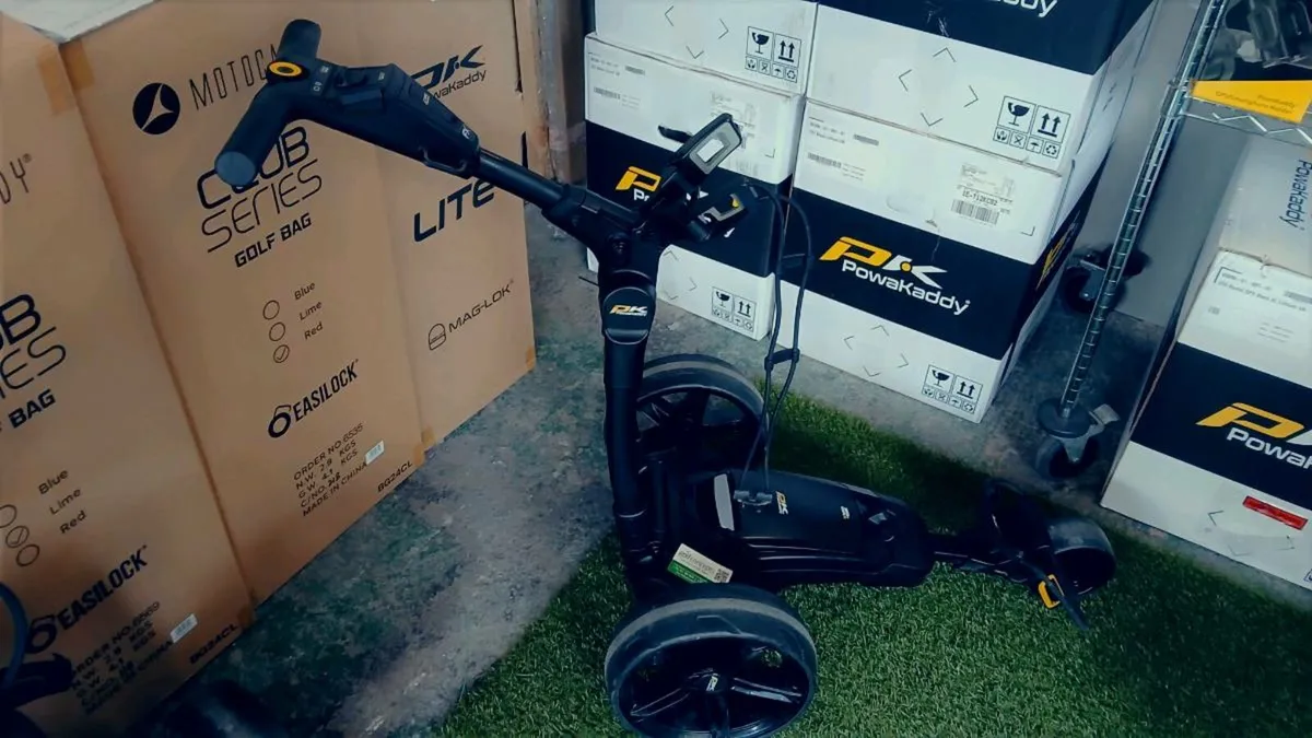 Powakaddy FX1 including lithium battery - Image 1