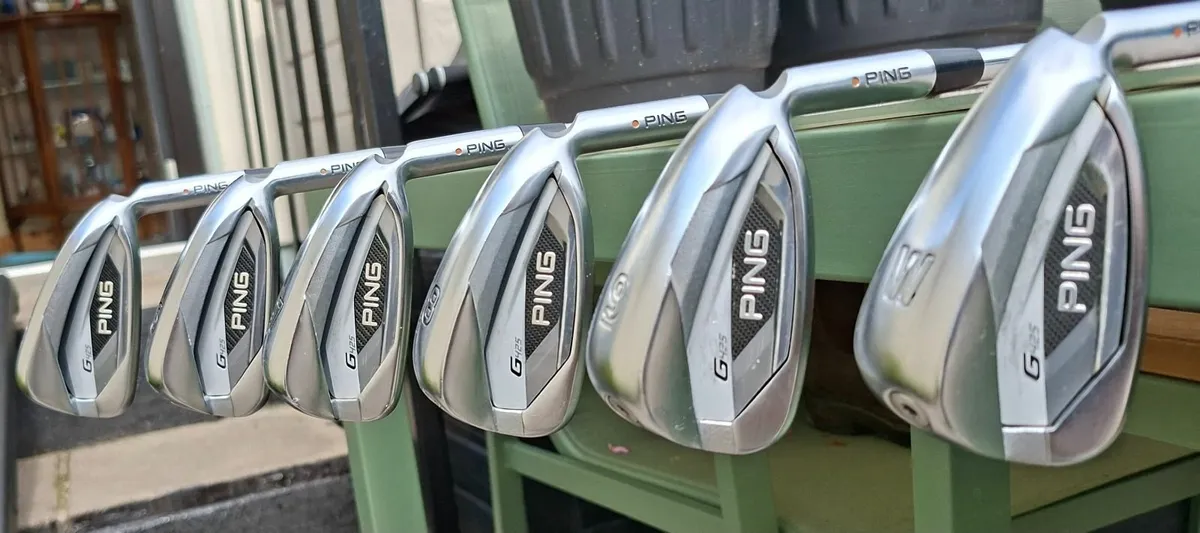 Golf clubs - Image 1