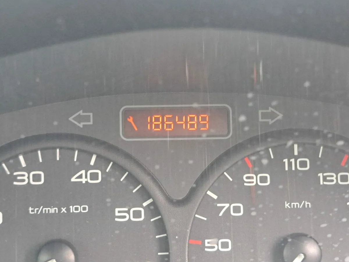 Peugeot 206 - Image 4