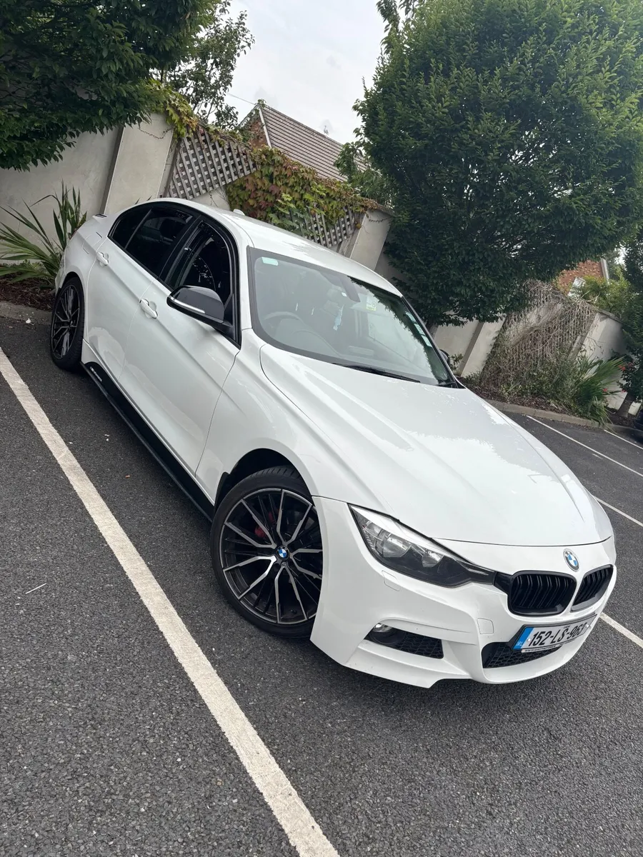 BMW 3-Series 2015 - Image 1