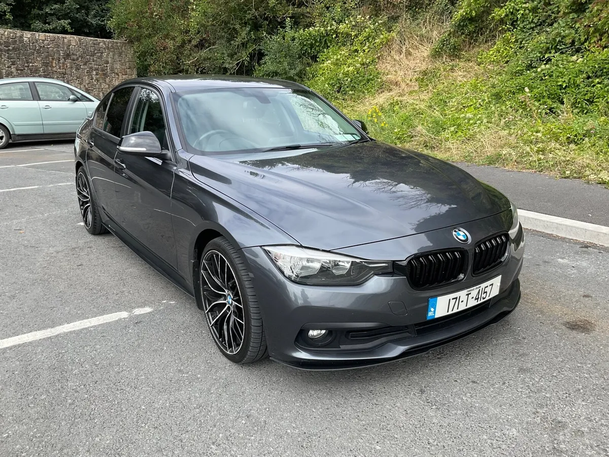 BMW 3-Series 2017 - Image 4
