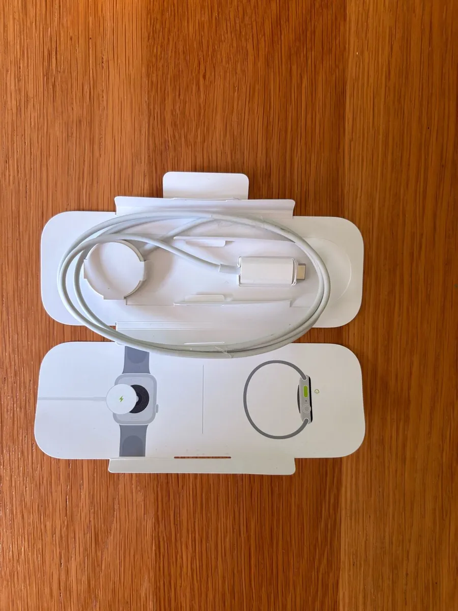 Apple Watch SE GPS 44MM - Image 4