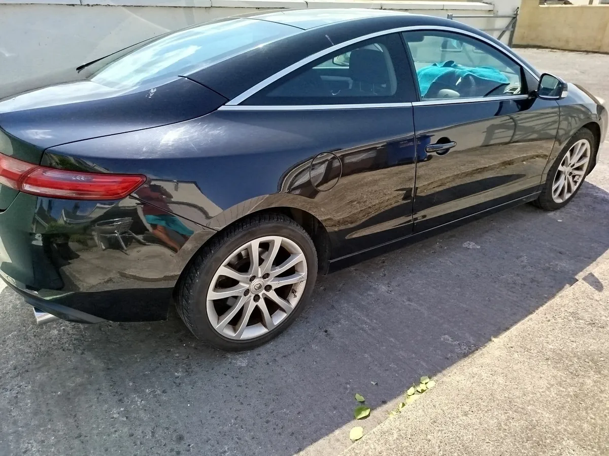 Renault Laguna 2010 - Image 2