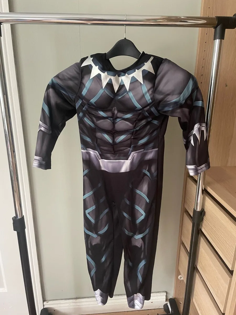 Black Panther costume (age 7-8) - Image 2