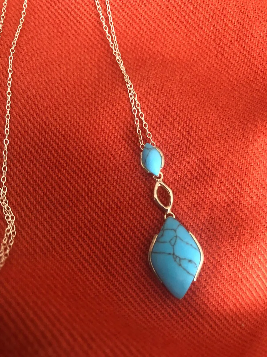 Silver pendant  & chain - Image 2