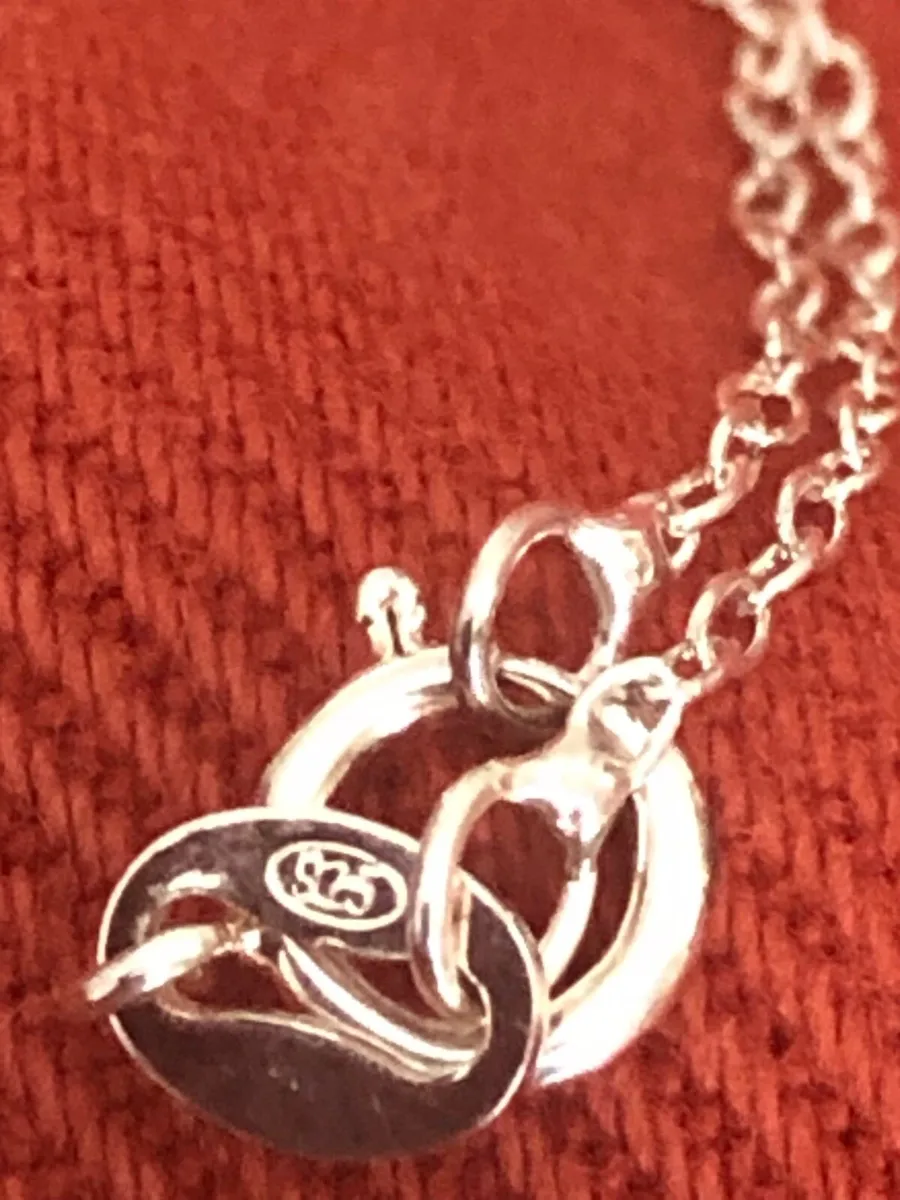 Silver pendant  & chain - Image 3