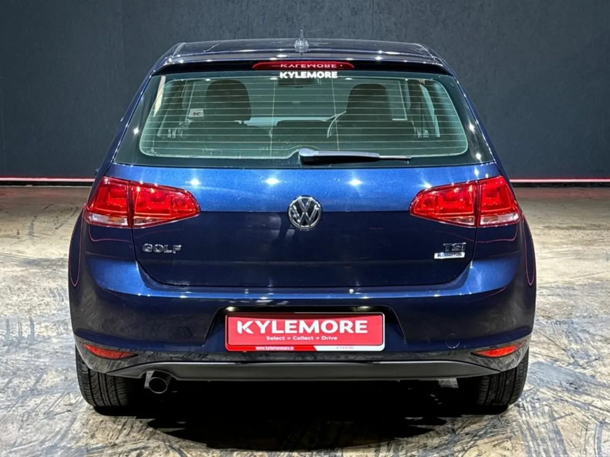 Volkswagen Golf 1.2 TSI AUTOMATIC - REVERSE CAMERA - Image 4