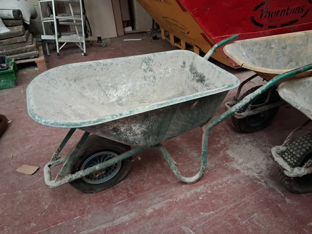 Online Auction Of Wheelbarrows & More! - Image 2