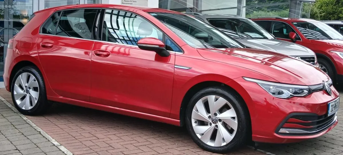 Volkswagen Golf Style 1.5 Etsi 130HP Mhev  automa - Image 2