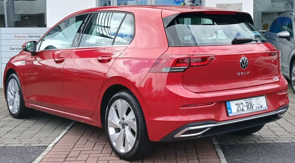 Volkswagen Golf Style 1.5 Etsi 130HP Mhev  automa - Image 4