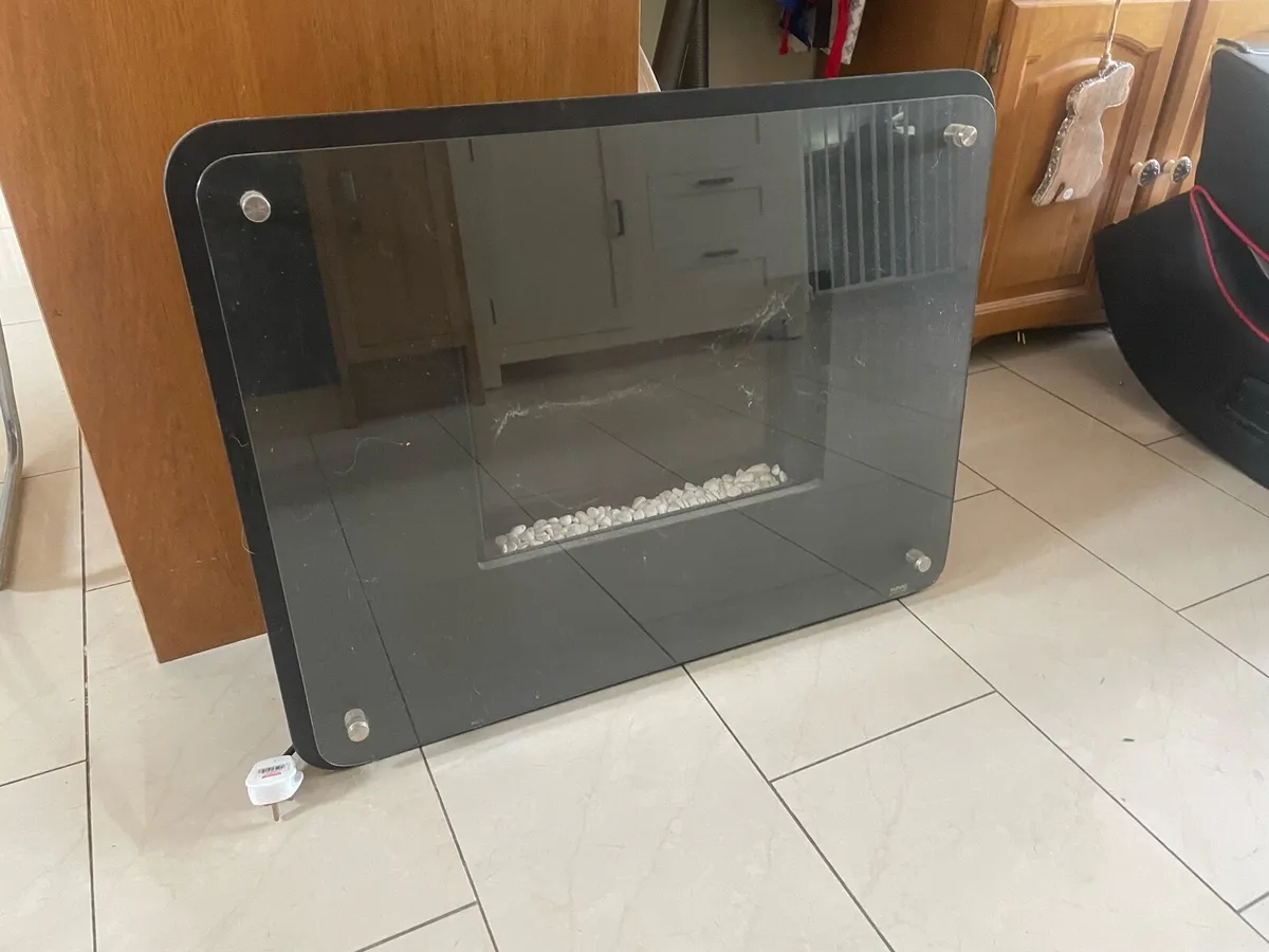 Electric fire - Image 1