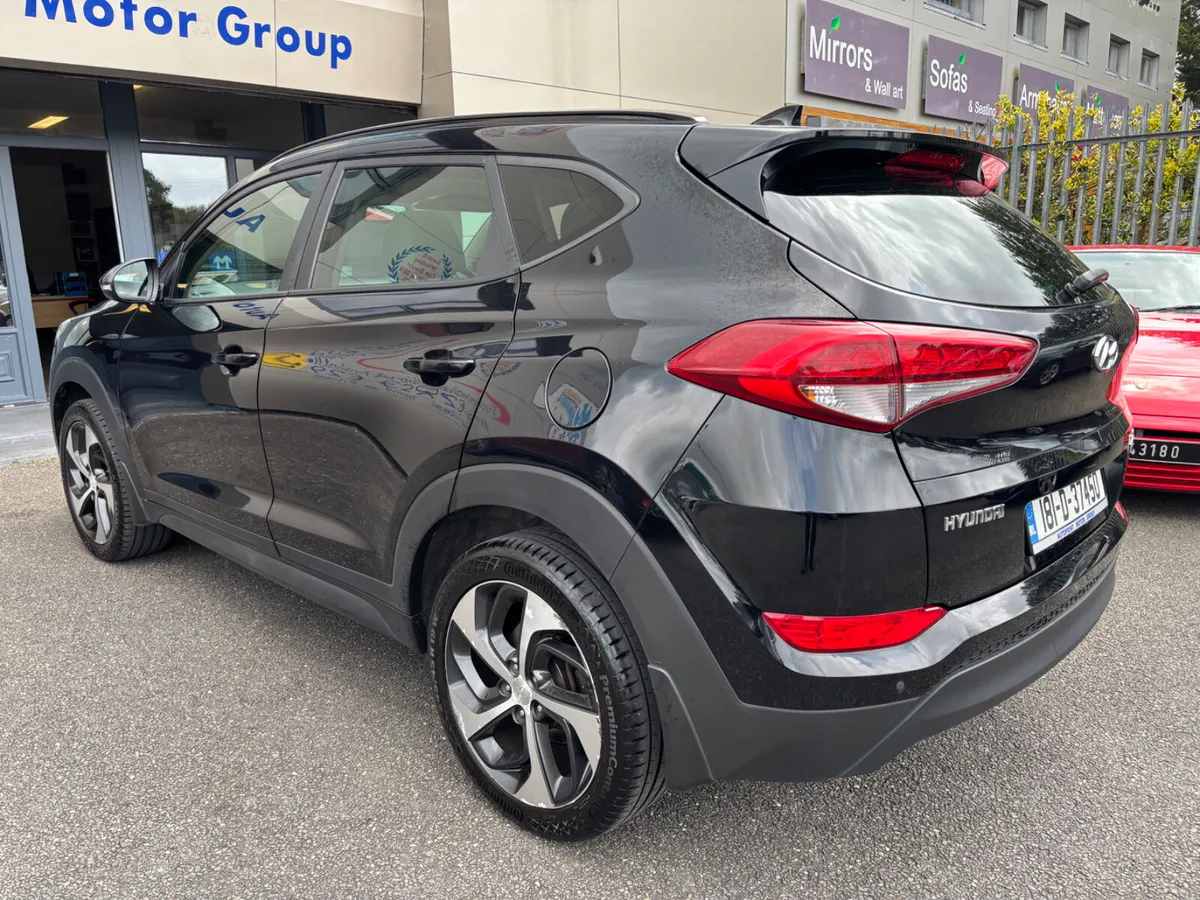 1.7 CRDI PREMIUM SE - SAVE 2000eur - Image 2