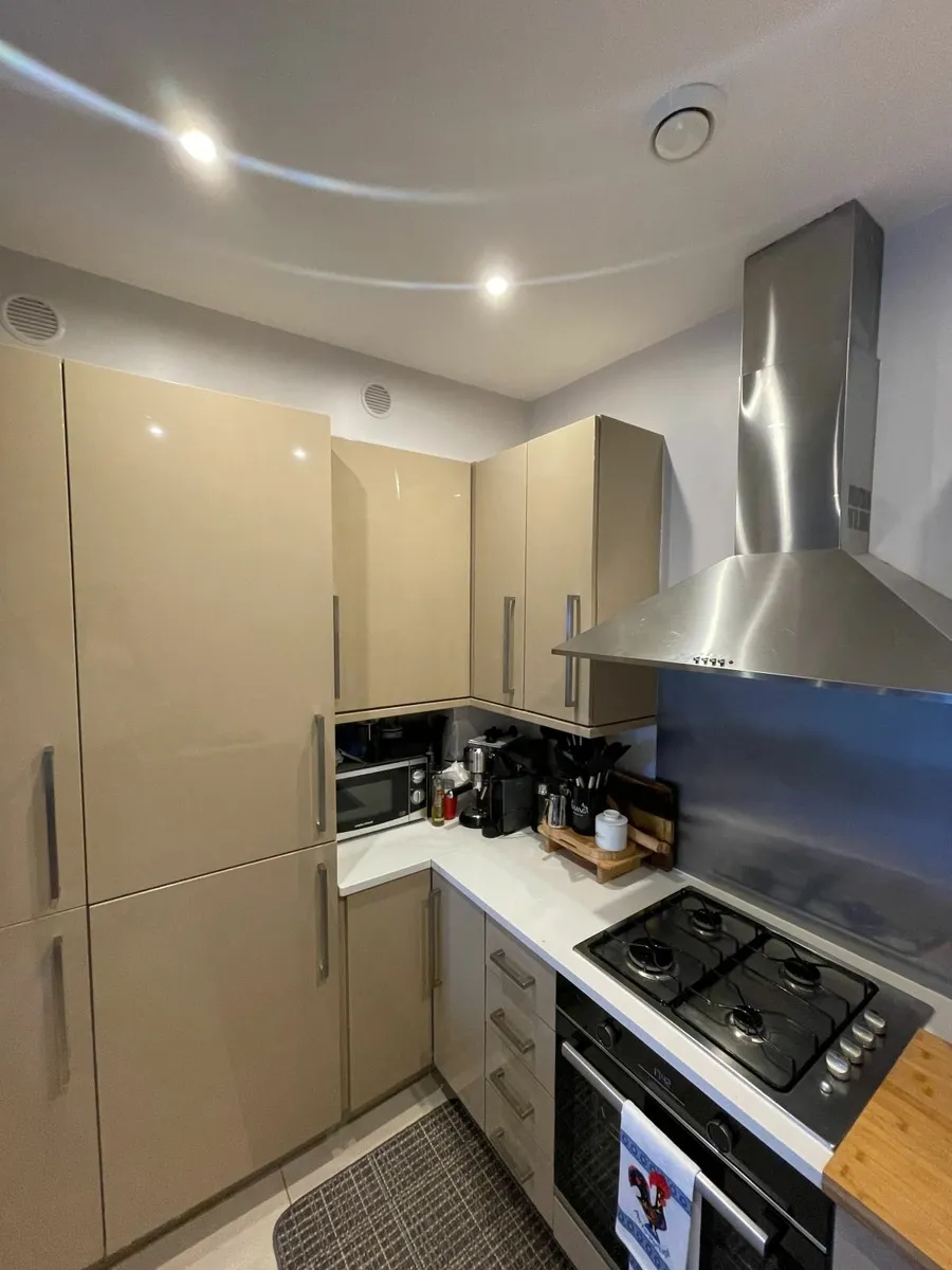 Modern Kitchen for Sale - Dublin 18 - Image 2