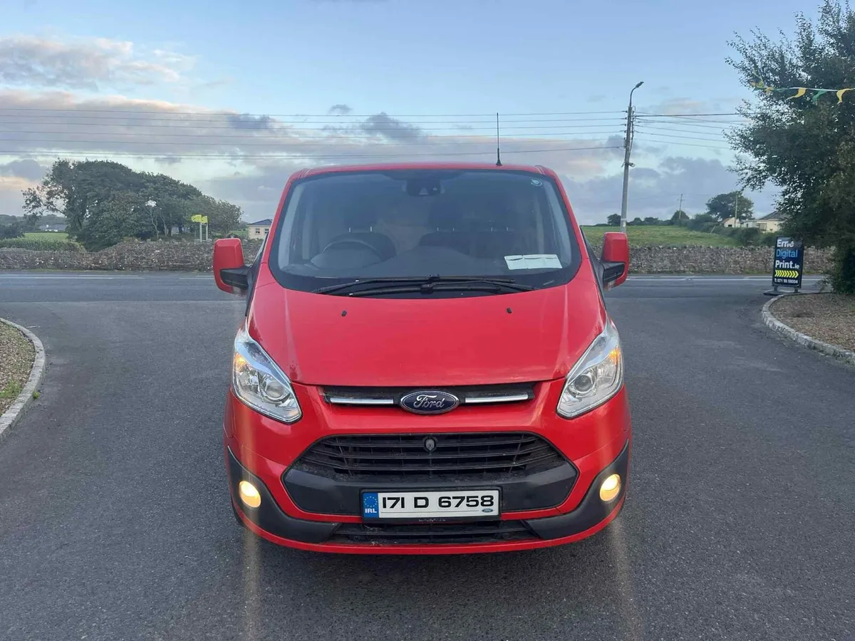 2017 Ford Transit Custom Limited 2.2 125ps - Image 2
