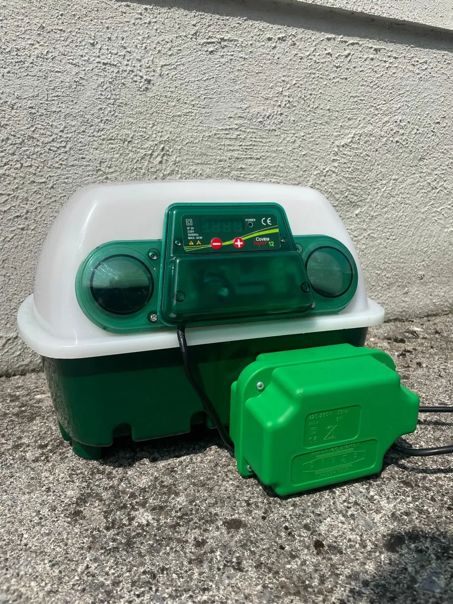 Covina Super 12 Automatic Turning Incubator - Image 1