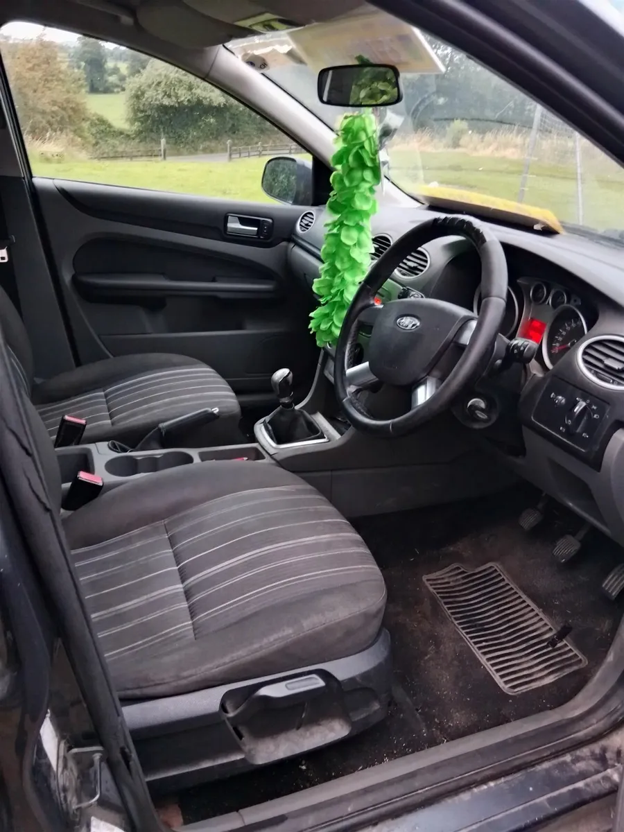 Ford focus 2008 - Image 4