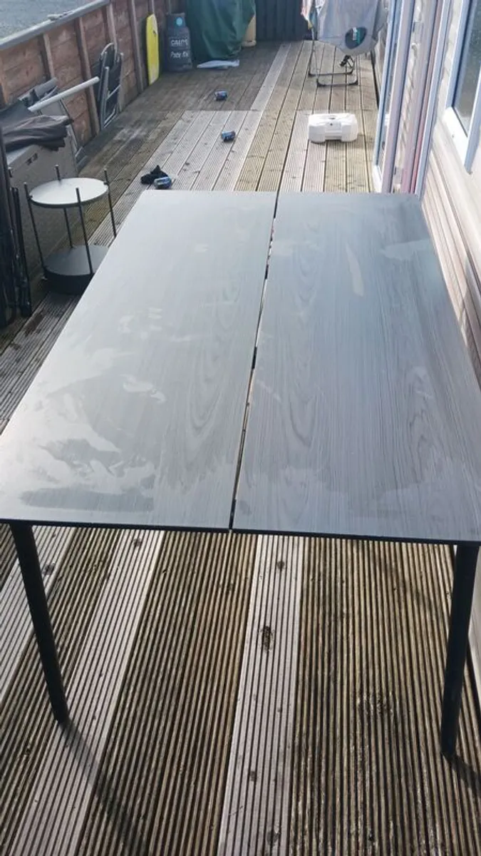 garden table - Image 3