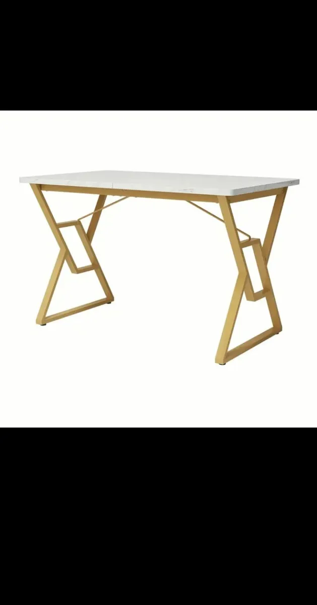 Dinning table - Image 2