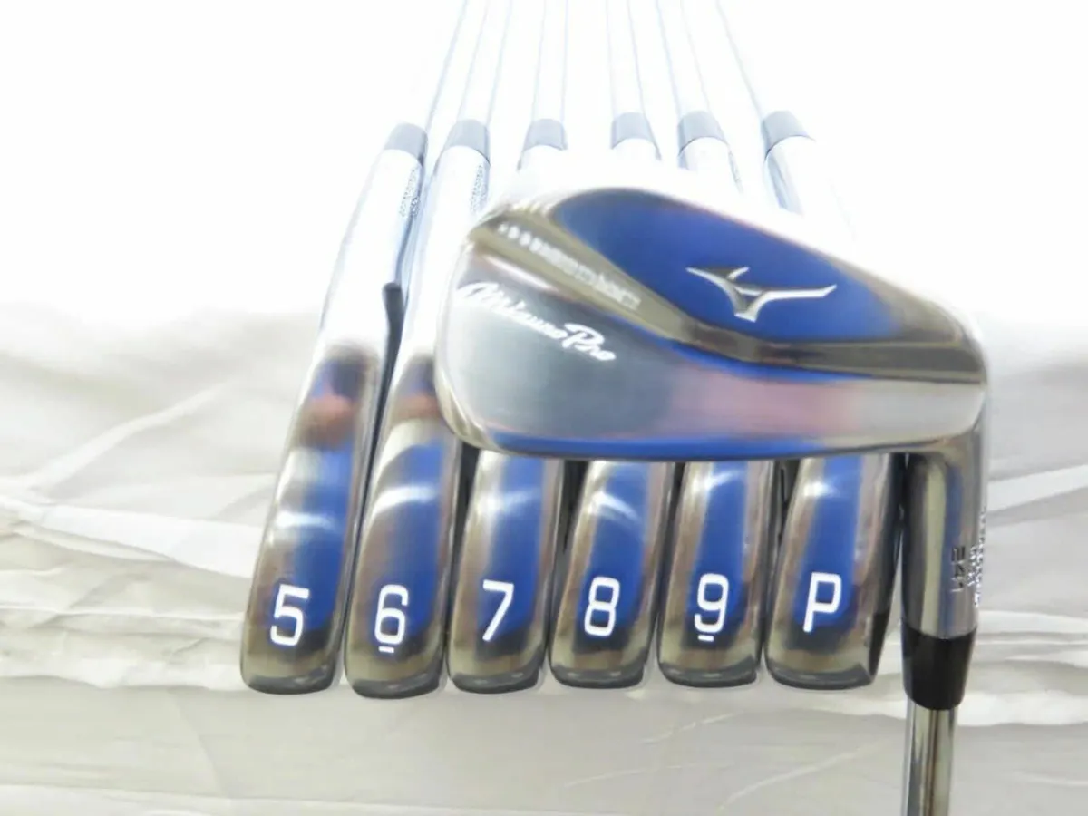 RH Mizuno Pro 241 Iron Set - Image 1