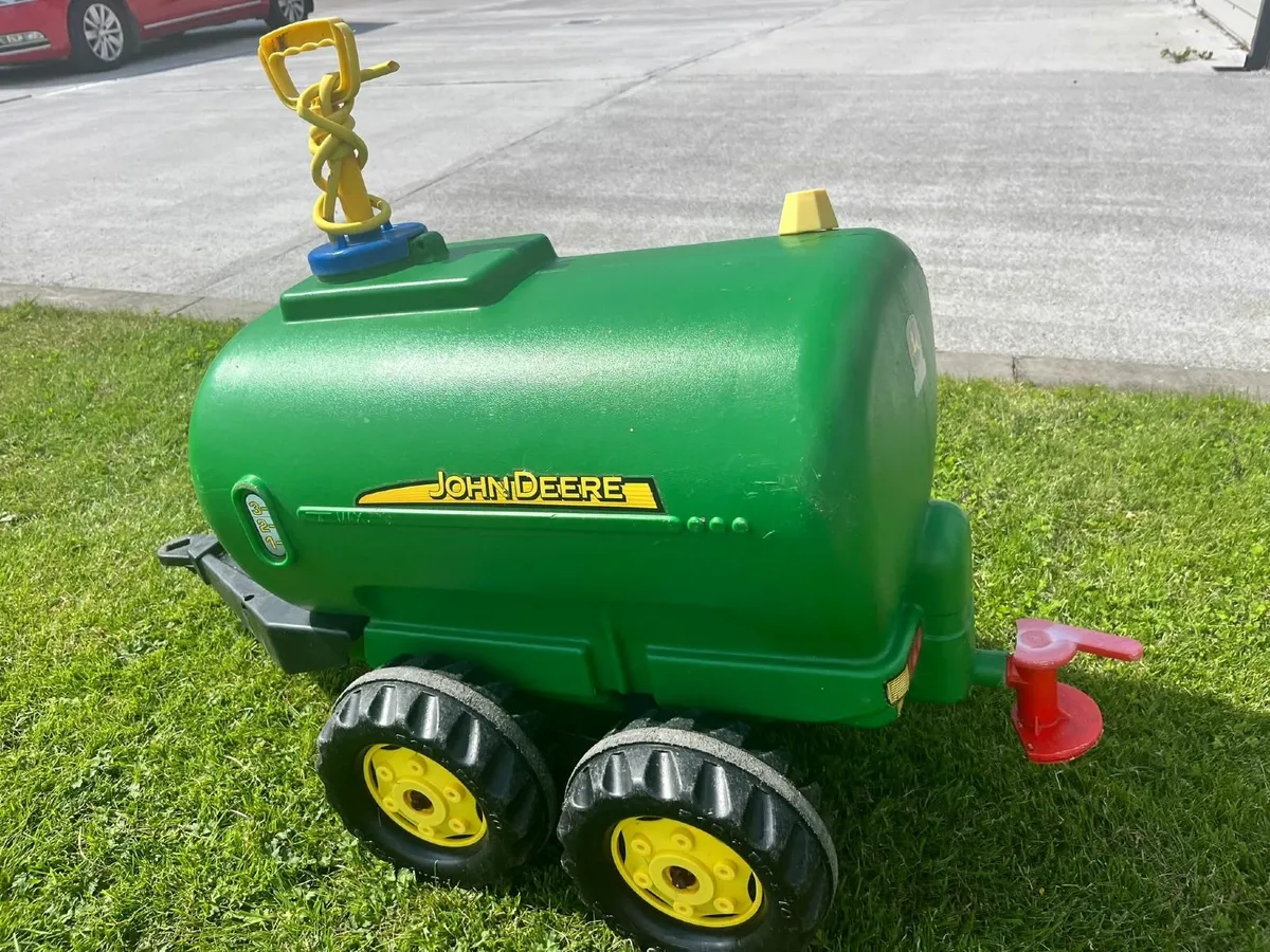 Rolly John Deere Tanker - Image 1