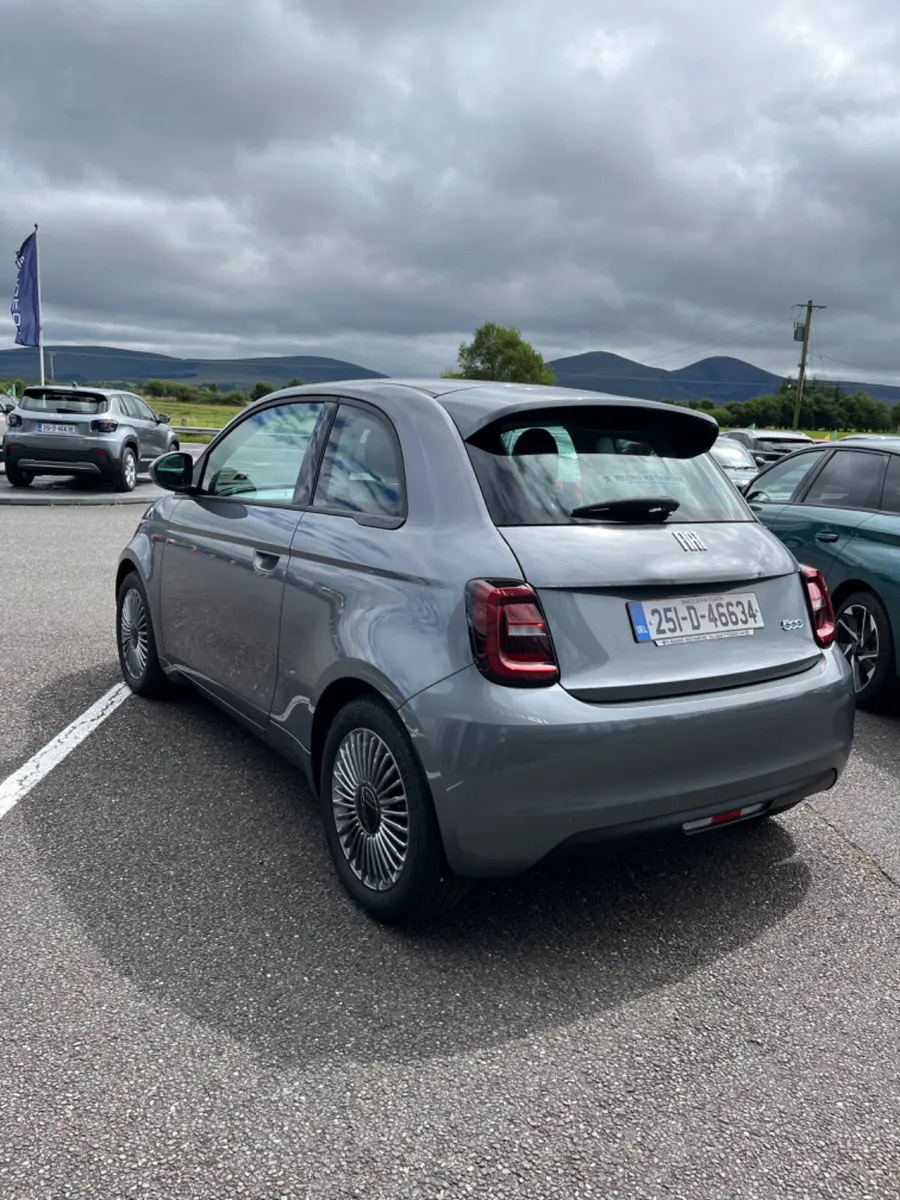 Fiat 500e 2025 - Image 4