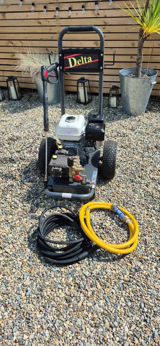 Pressure Washer - Image 1