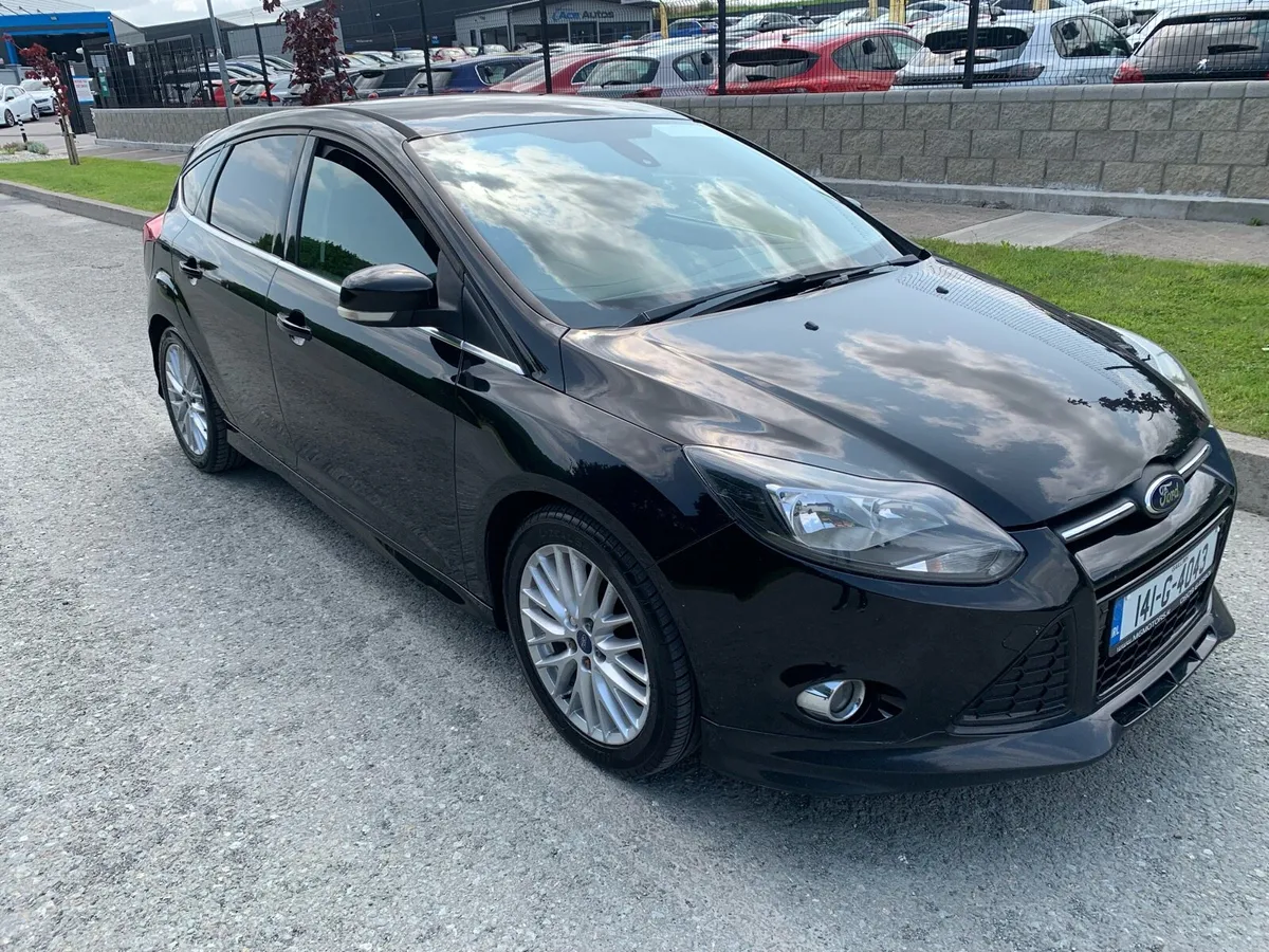2014 Ford Focus diesel, Nctd 7/26, tax 7/25 - Image 2