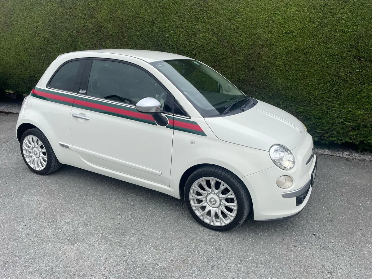 Fiat 500 by Gucci - Image 1