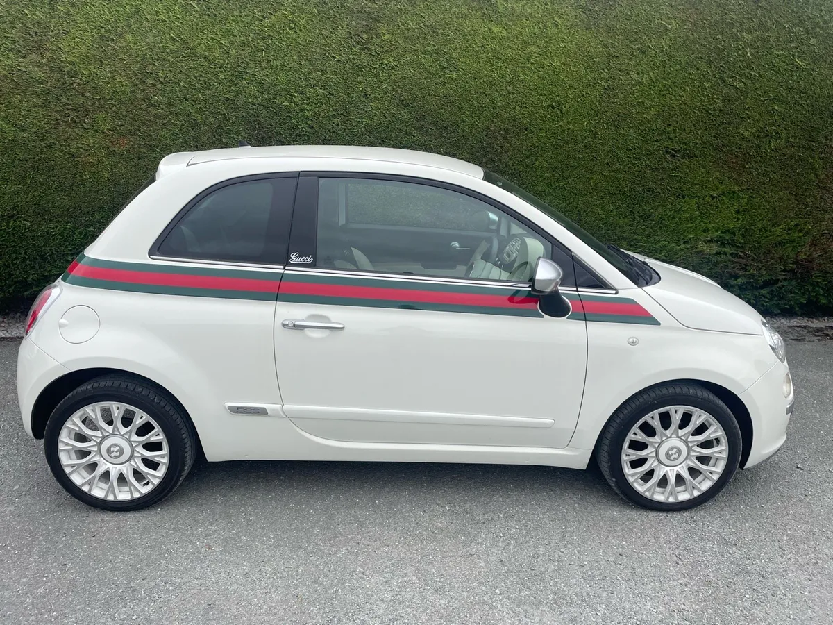 Fiat 500 by Gucci - Image 2