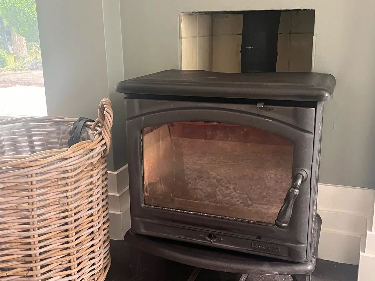 Stove - Image 1